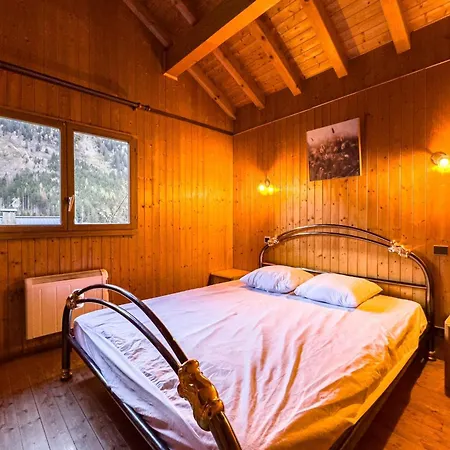 Domek alpejski Authentic Family With Garden In Chamonix